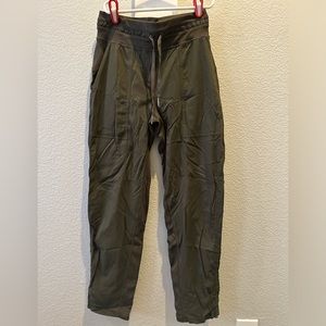 Lululemon Dance Studio Mid-Rise Cropped Pant